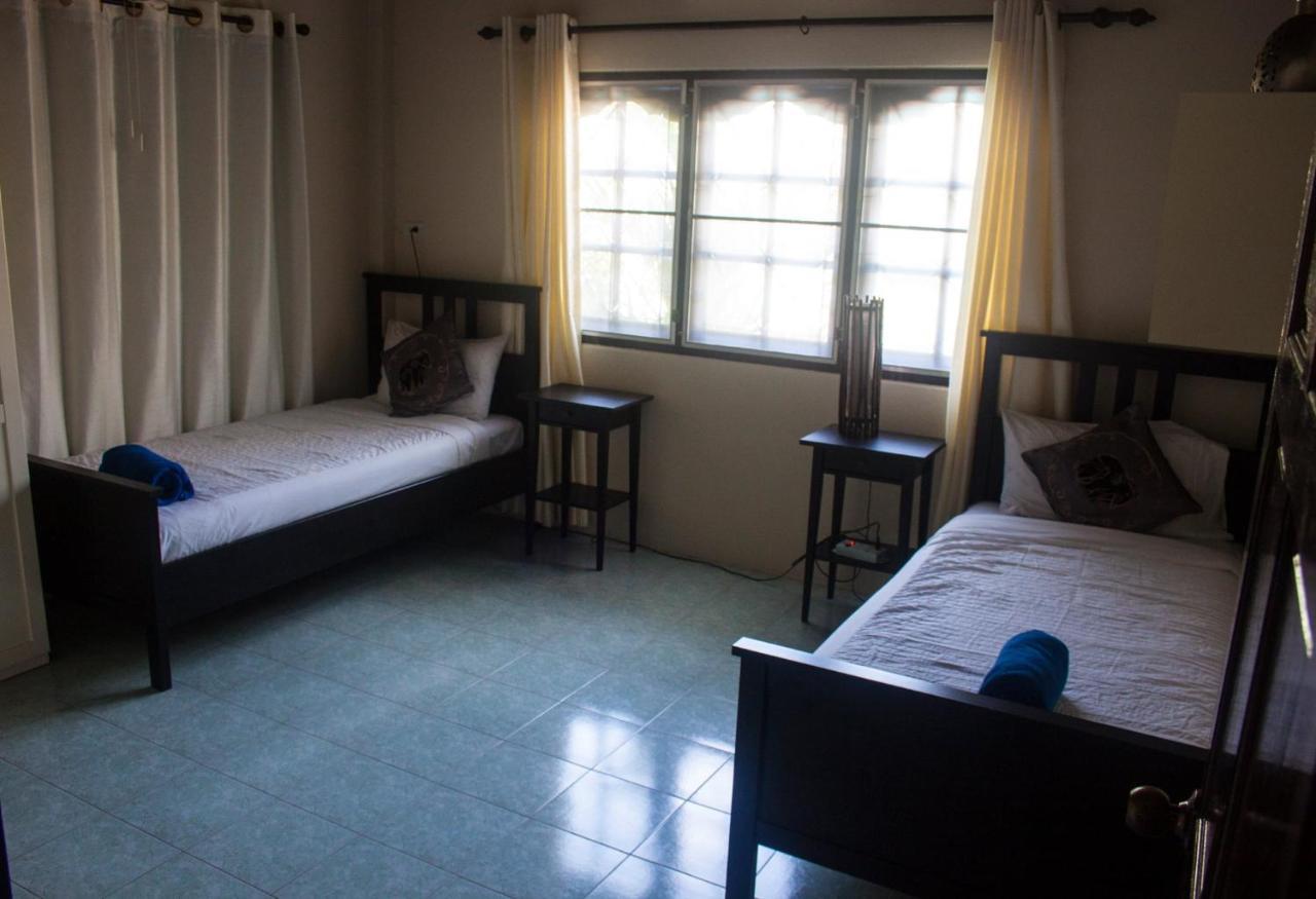 Bed and Breakfast Baan Sawainam à Koh Tao Extérieur photo