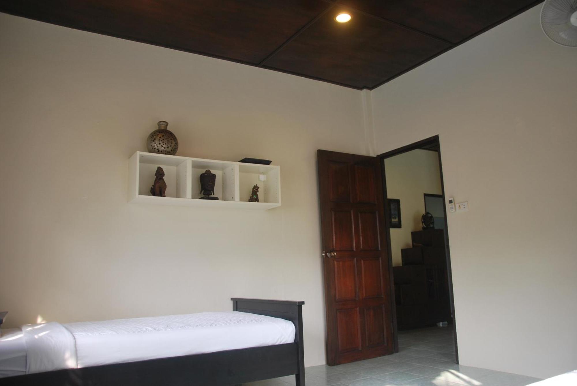 Bed and Breakfast Baan Sawainam à Koh Tao Extérieur photo